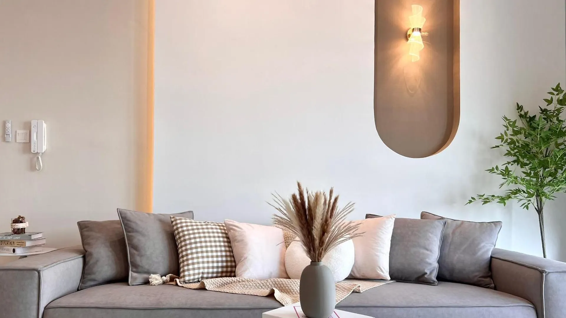 3Br-Mocha-Paradigm Residence By Guesthouse-6-8Pax Johor Bahru Lägenhet