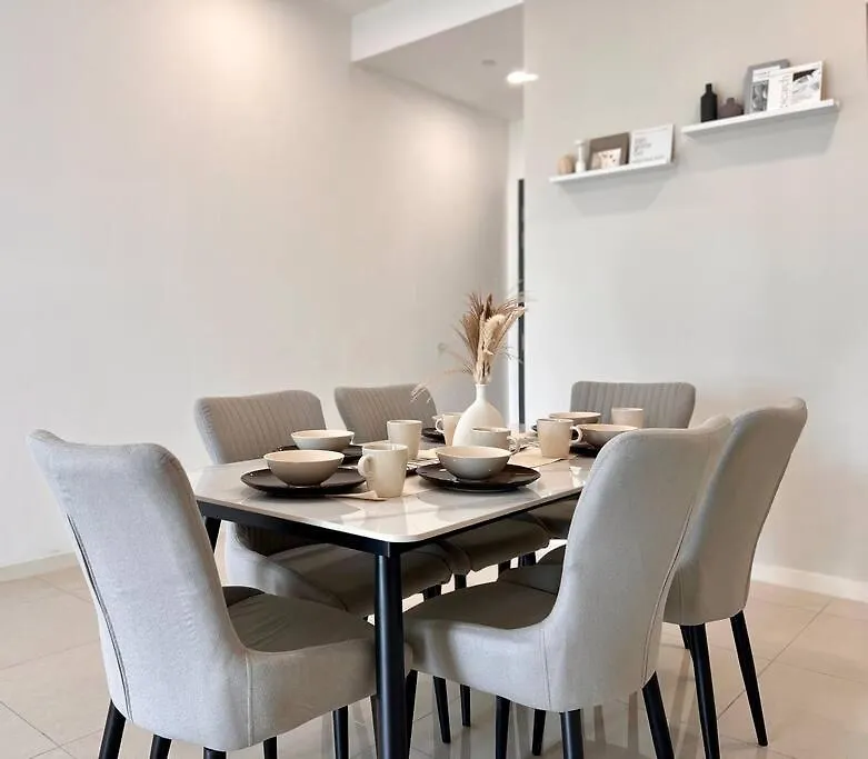 3Br-Mocha-Paradigm Residence By Guesthouse-6-8Pax Johor Bahru